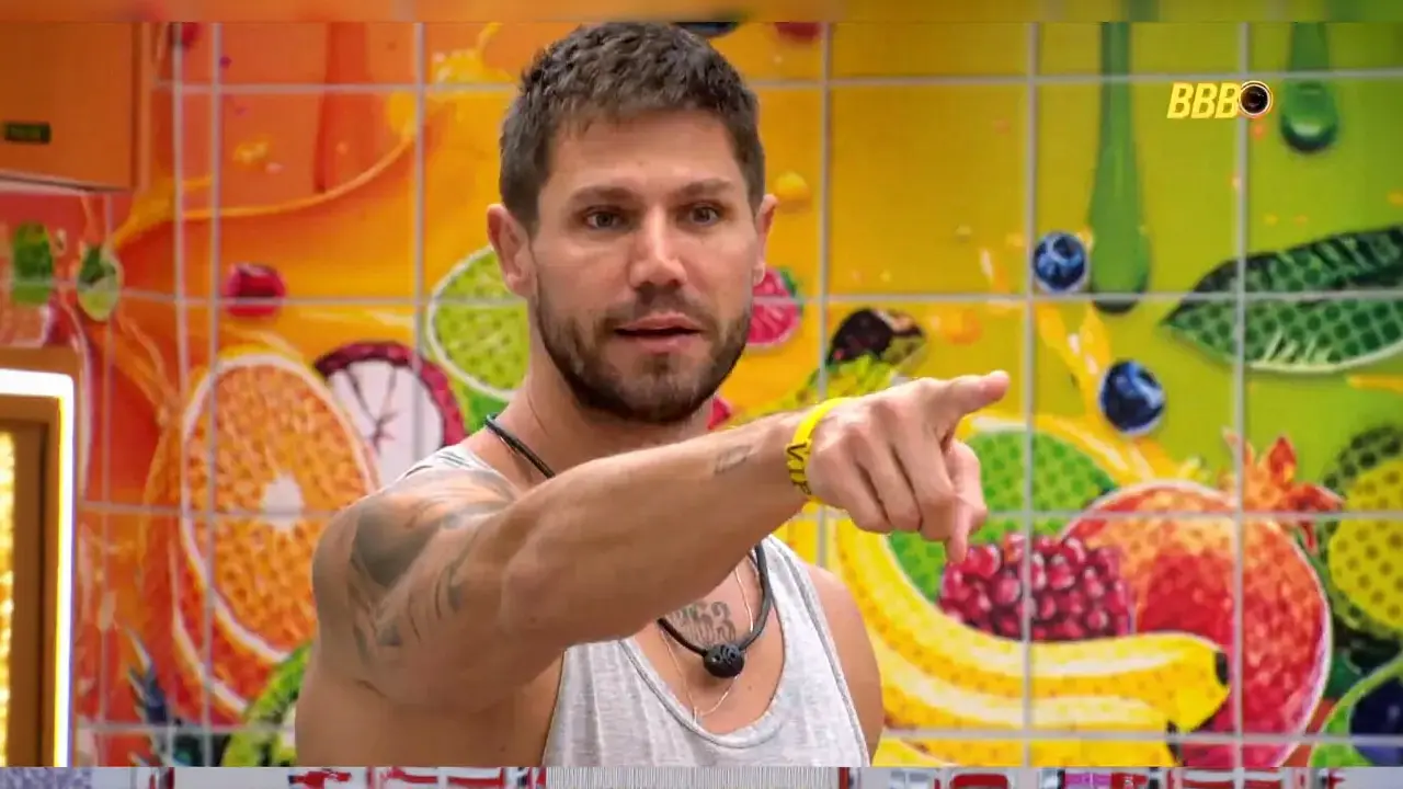 BBB 26: Jonas Sulzbach sai e devolve quase R$ 1 milhão à Globo